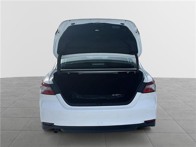 2024 Toyota Camry Hybrid LE