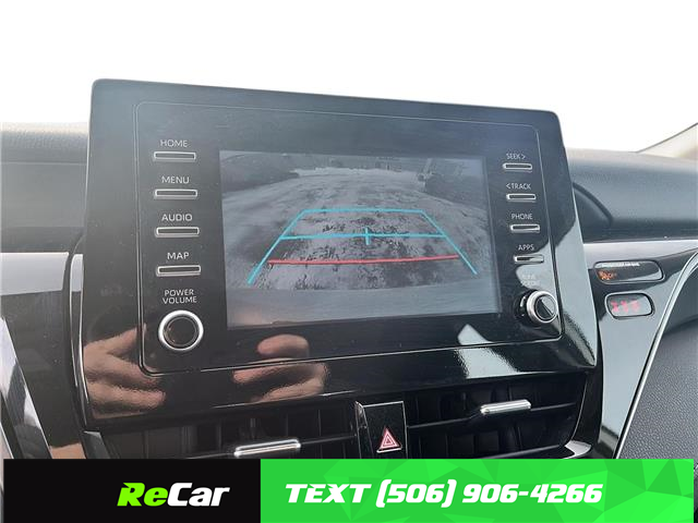 2024 Toyota Camry Hybrid LE