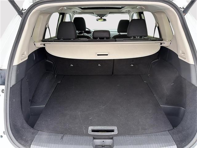 2024 Nissan Rogue SV Moonroof