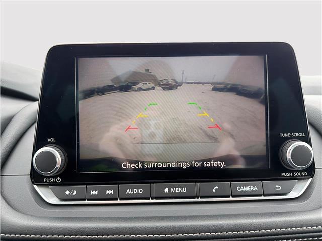 2024 Nissan Rogue SV Moonroof