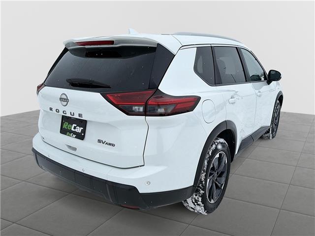 2024 Nissan Rogue SV Moonroof