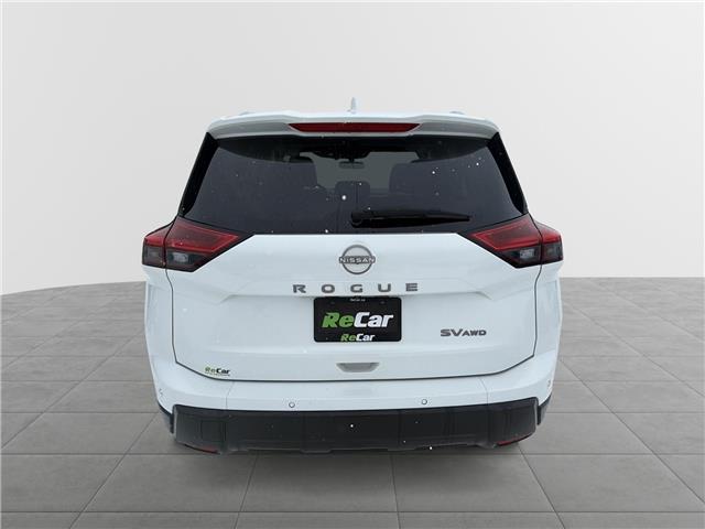 2024 Nissan Rogue SV Moonroof