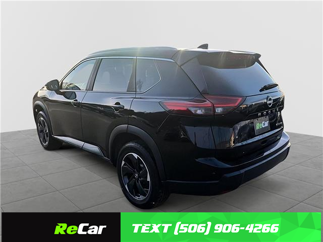 2024 Nissan Rogue SV Moonroof