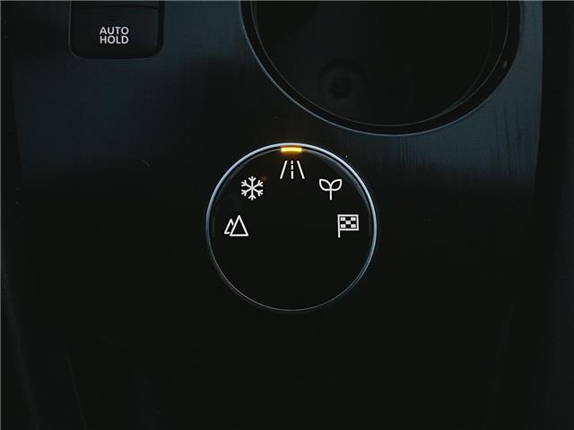 2024 Nissan Rogue SV Moonroof