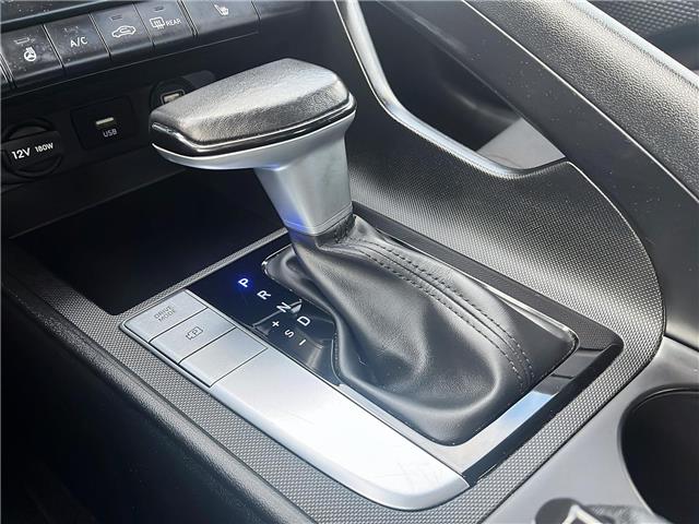 2023 Hyundai Elantra Preferred