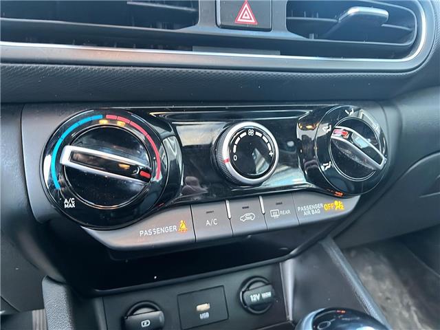 2022 Hyundai Kona 2.0L Preferred Sun & Leather Package