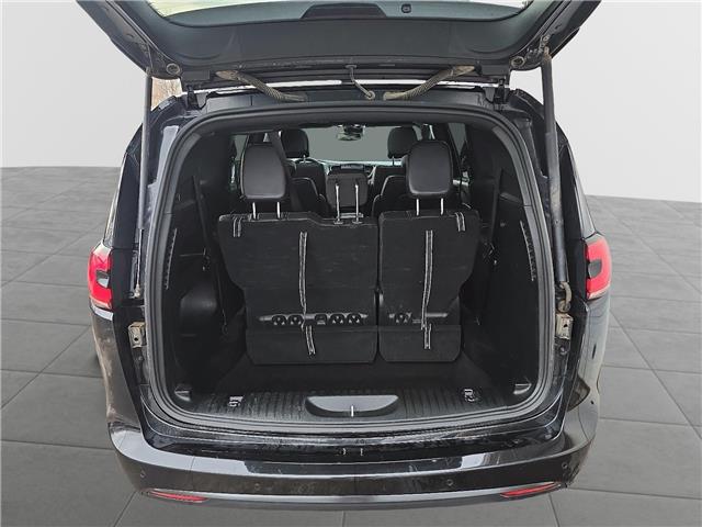 2024 Chrysler Pacifica Touring-L