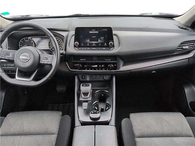 2024 Nissan Rogue SV Moonroof