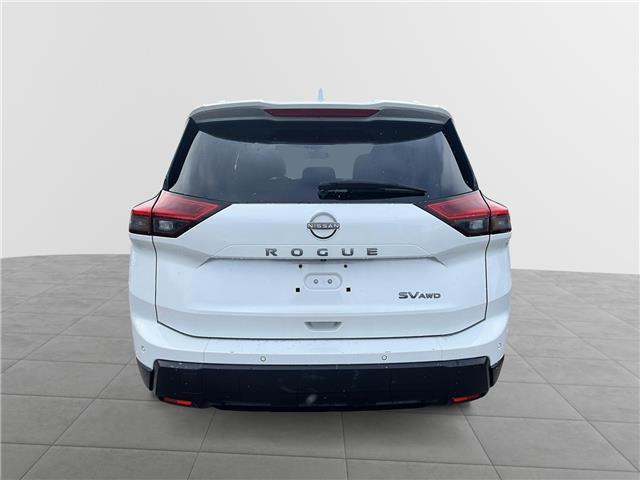 2024 Nissan Rogue SV Moonroof