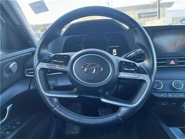 2023 Hyundai Elantra Preferred