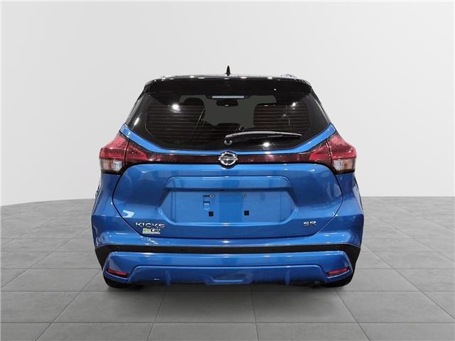 2021 Nissan Kicks SR