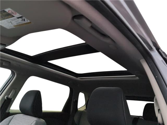 2023 Nissan Rogue SV Moonroof