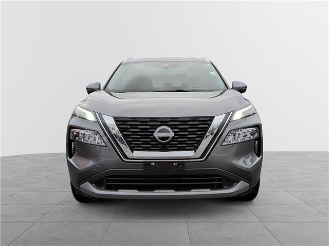 2023 Nissan Rogue SV Moonroof