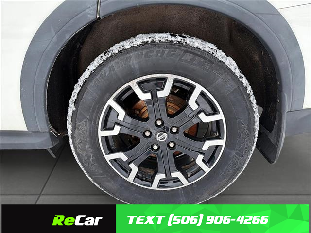 2020 Nissan Pathfinder SV Tech