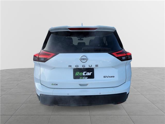 2024 Nissan Rogue SV Moonroof