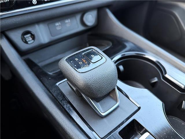 2024 Nissan Rogue SV Moonroof