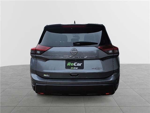 2024 Nissan Rogue SV Moonroof