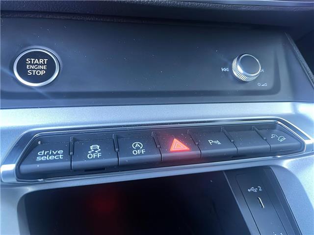 2022 Audi Q3 40 Progressiv