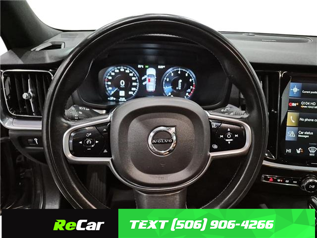 2019 Volvo V60 Cross Country T5 Momentum