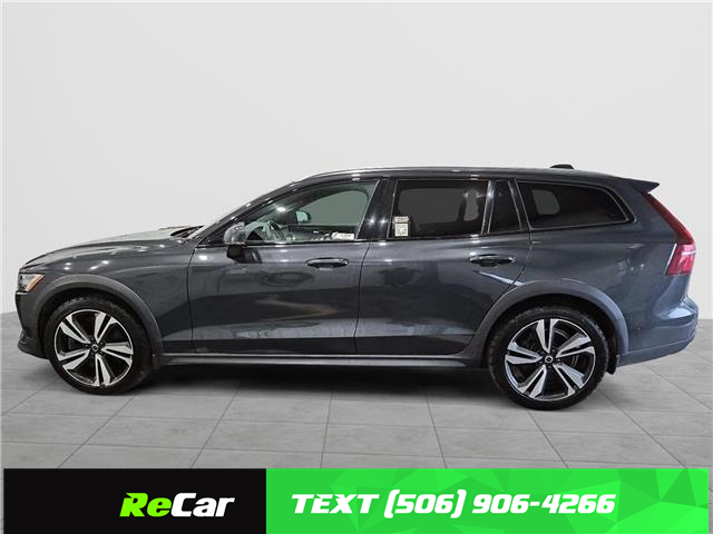 2019 Volvo V60 Cross Country T5 Momentum