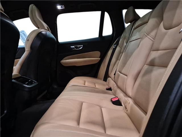 2019 Volvo V60 Cross Country T5 Momentum