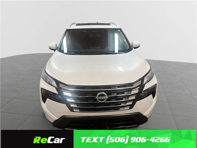 2024 Nissan Rogue SV Moonroof