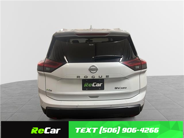 2024 Nissan Rogue SV Moonroof