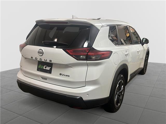 2024 Nissan Rogue SV Moonroof