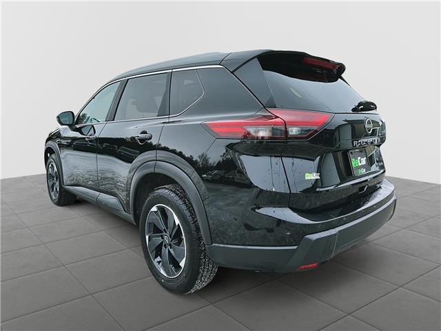 2024 Nissan Rogue SV Moonroof