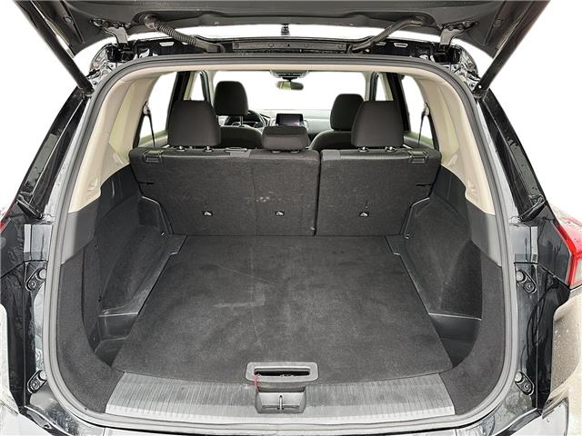 2024 Nissan Rogue SV Moonroof