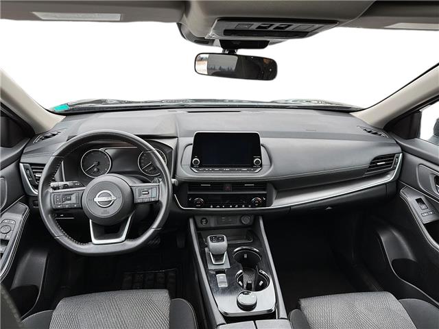 2024 Nissan Rogue SV Moonroof