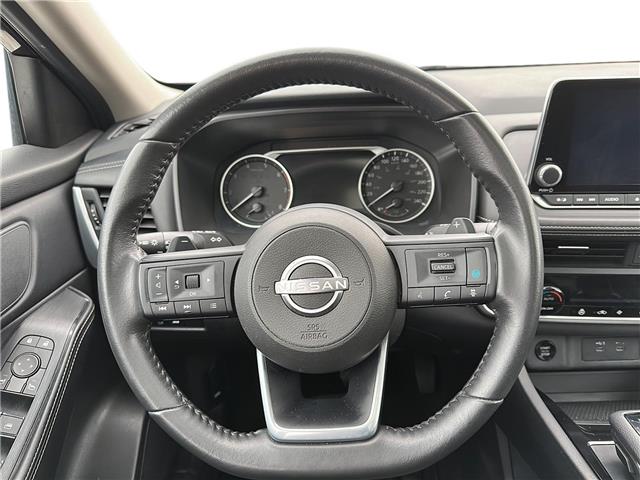 2024 Nissan Rogue SV Moonroof