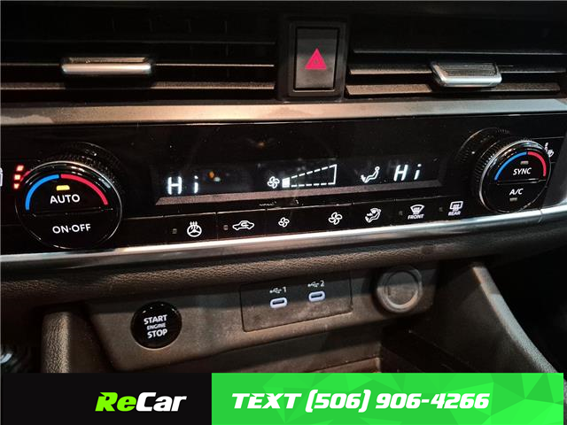 2024 Nissan Rogue SV Moonroof