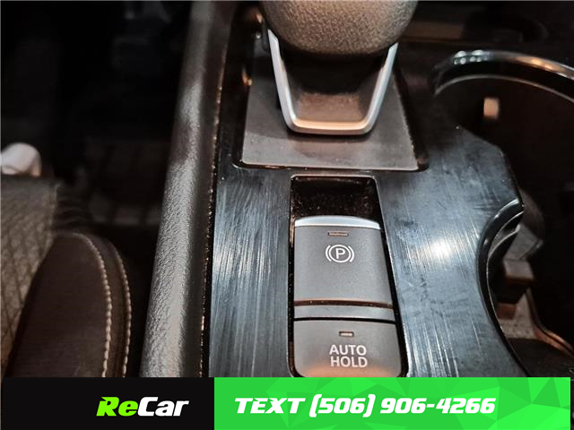 2024 Nissan Rogue SV Moonroof