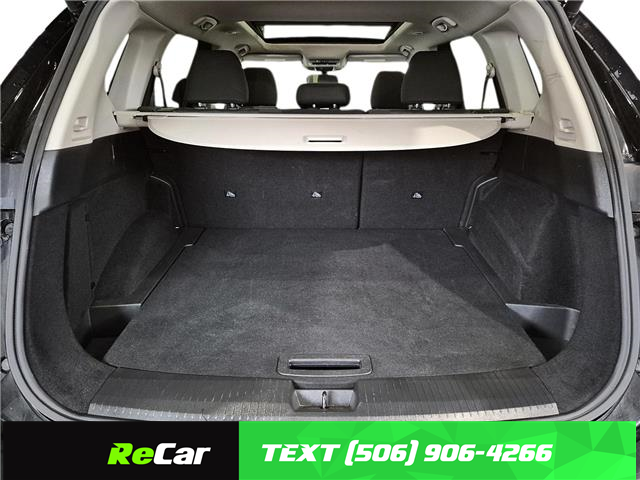 2025 Nissan Rogue SV Moonroof