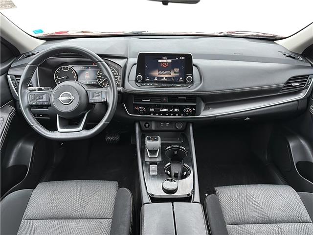 2024 Nissan Rogue SV Moonroof