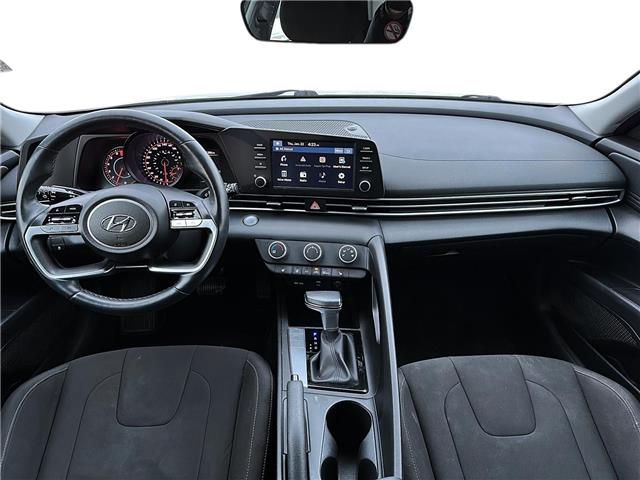 2023 Hyundai Elantra Preferred