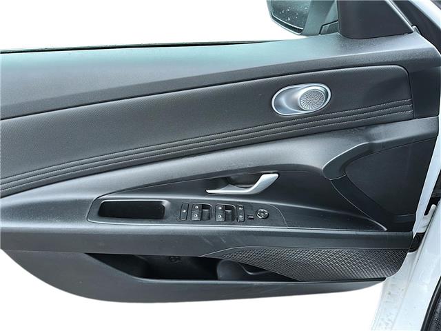 2023 Hyundai Elantra Preferred