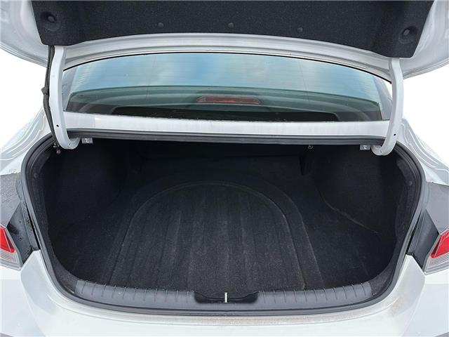 2023 Hyundai Elantra Preferred