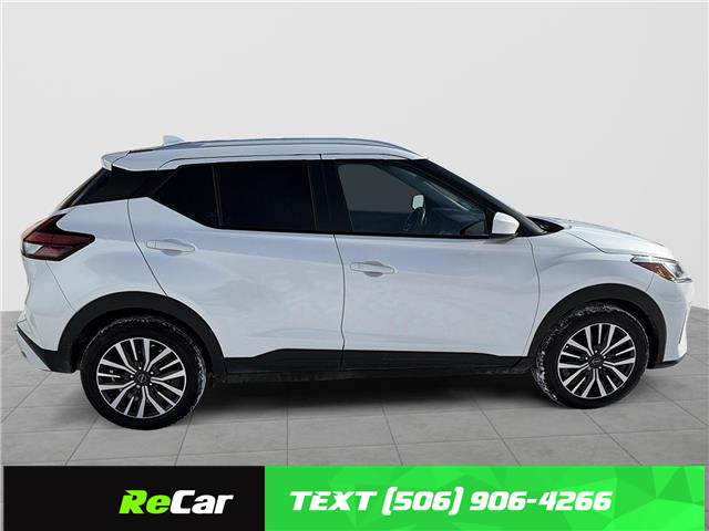 2022 Nissan Kicks SV