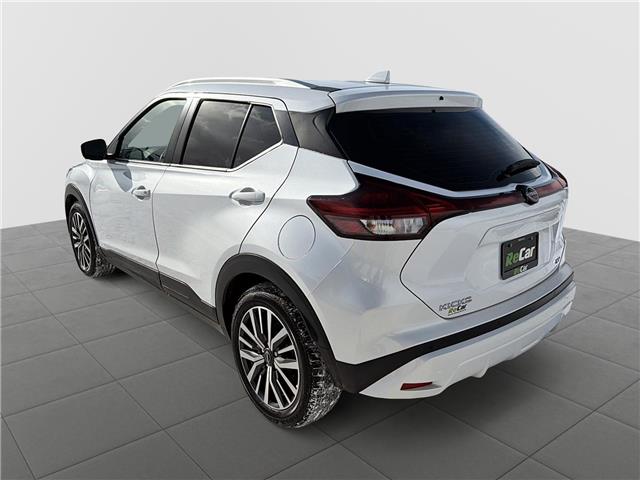 2022 Nissan Kicks SV