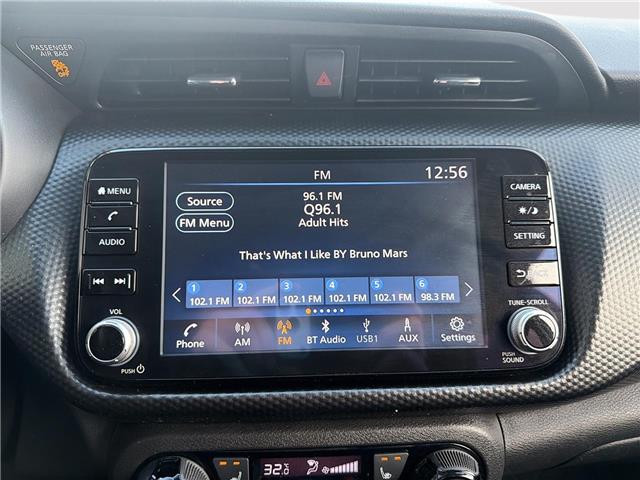 2022 Nissan Kicks SV