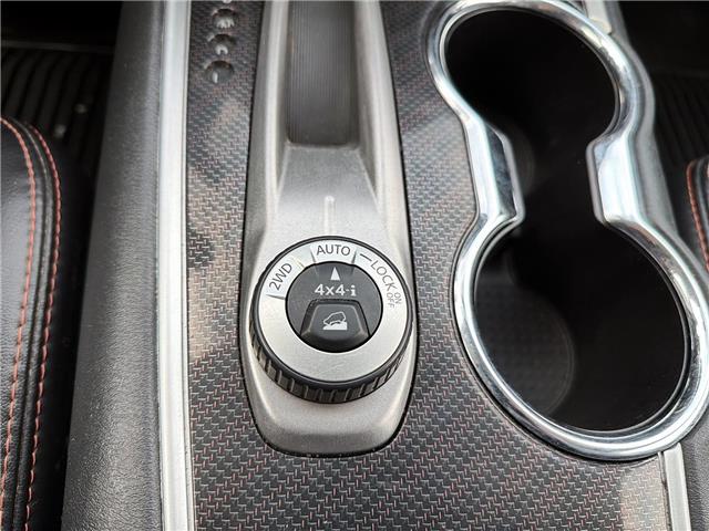 2020 Nissan Pathfinder SV Tech