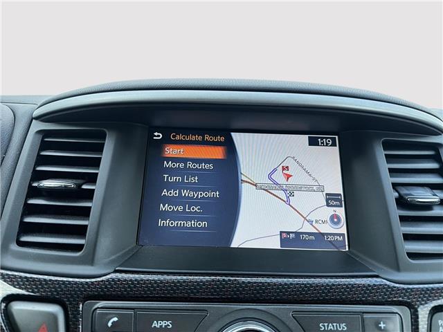 2020 Nissan Pathfinder SV Tech