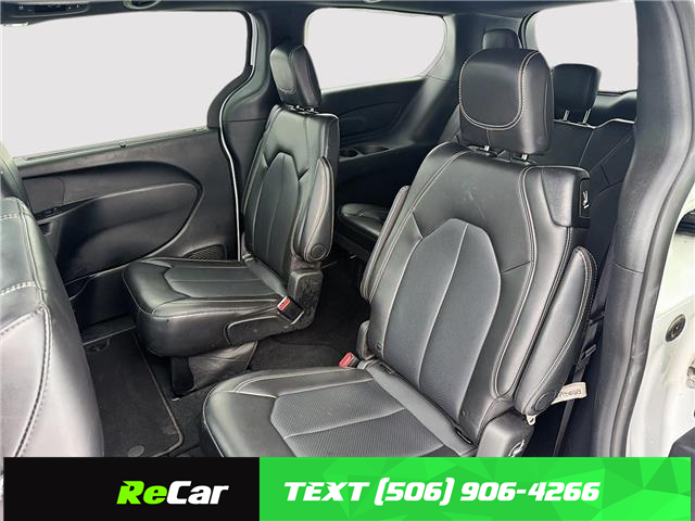 2024 Chrysler Pacifica Touring-L