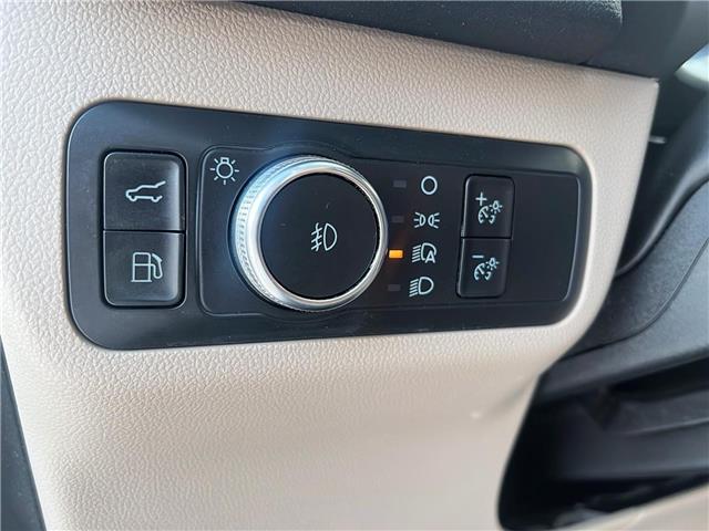 2022 Ford Escape SEL Hybrid