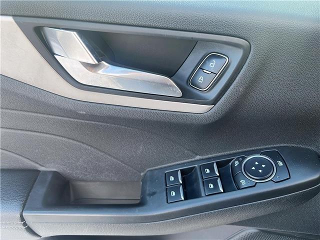 2022 Ford Escape SEL Hybrid