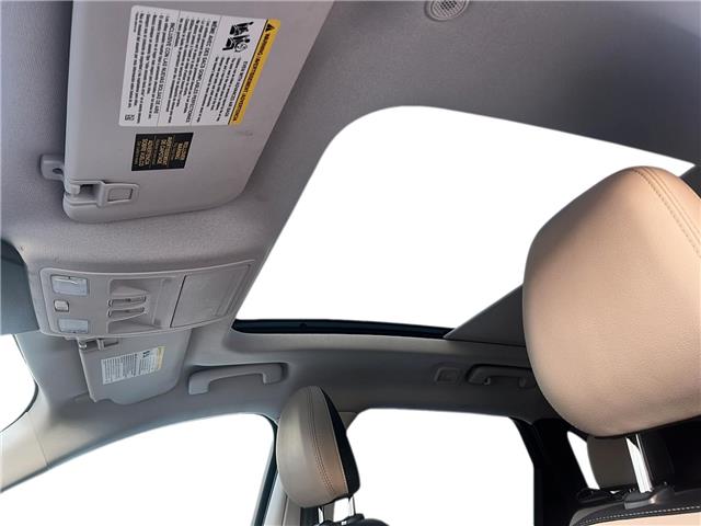 2022 Ford Escape SEL Hybrid