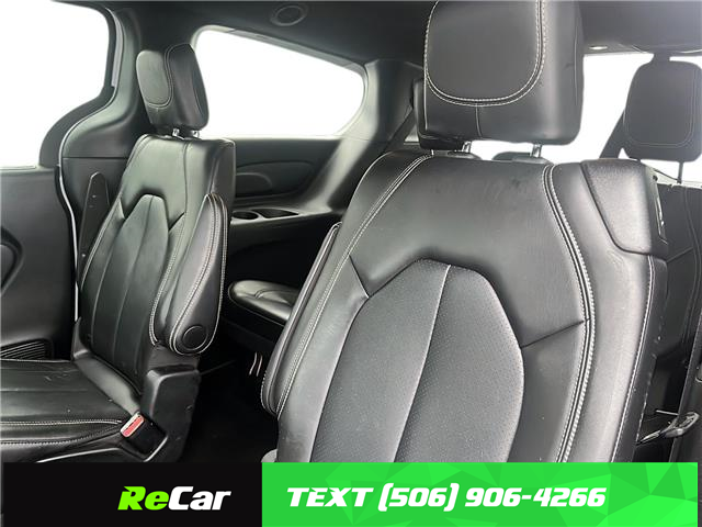 2024 Chrysler Pacifica Touring-L