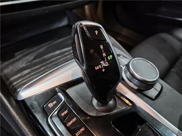 2023 BMW 530 i xDrive